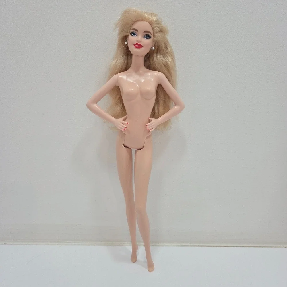 Barbie Signature 2021 Holiday Collector Doll Model Muse Body Blonde Nude GXL18